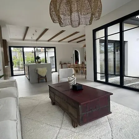 Villa St Marc Sur Mer *
